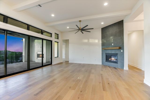 104 Nattie Woods DR, Horseshoe Bay, TX 78657