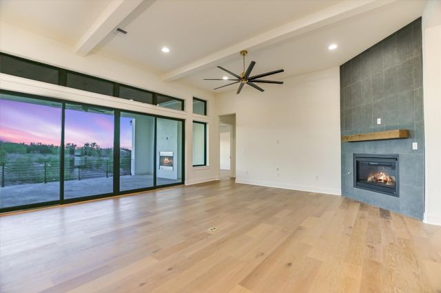 104 Nattie Woods DR, Horseshoe Bay, TX 78657