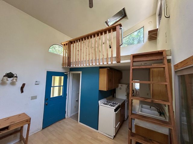 17215 Sweetwater Trl, Grass Valley, CA 95945