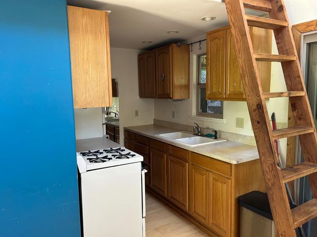 17215 Sweetwater Trl, Grass Valley, CA 95945