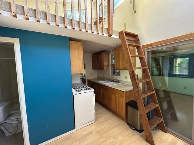 17215 Sweetwater Trl, Grass Valley, CA 95945