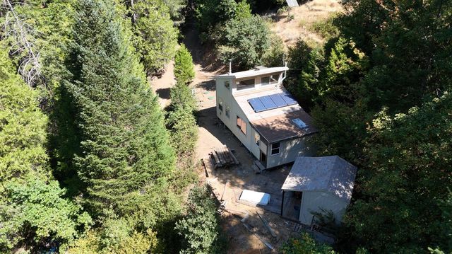 17215 Sweetwater Trl, Grass Valley, CA 95945