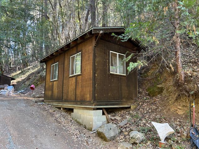 17215 Sweetwater Trl, Grass Valley, CA 95945