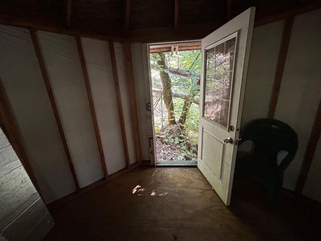 17215 Sweetwater Trl, Grass Valley, CA 95945