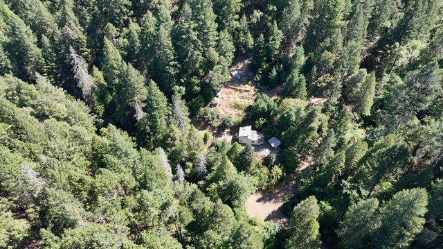 17215 Sweetwater Trl, Grass Valley, CA 95945