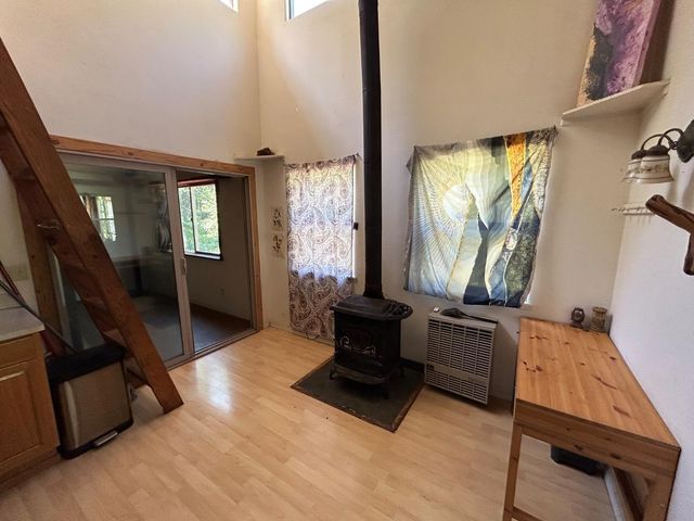 17215 Sweetwater Trl, Grass Valley, CA 95945