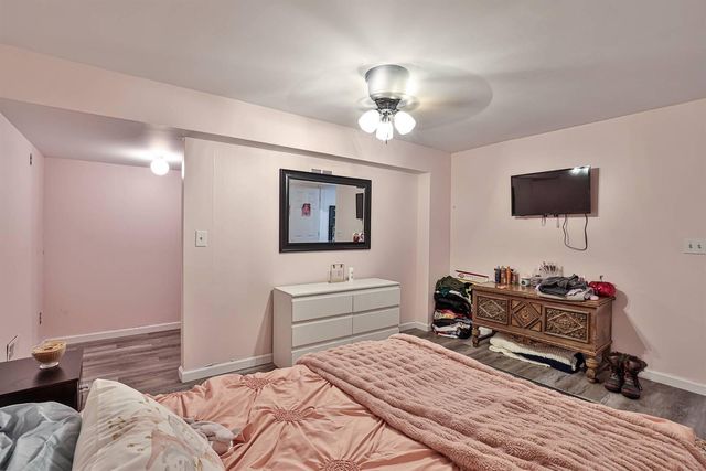 2263 Forest Lawn Drive, Florence, KY 41042