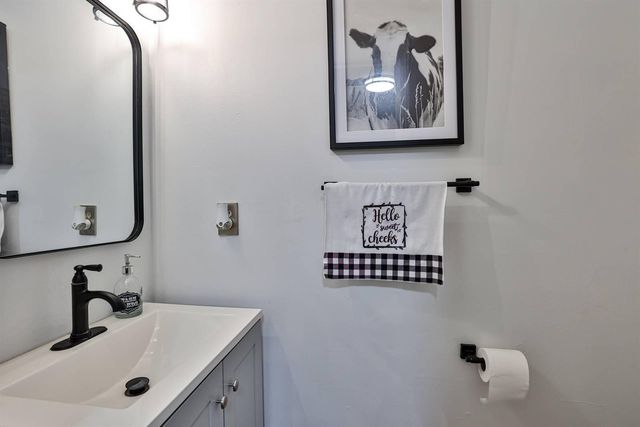 2263 Forest Lawn Drive, Florence, KY 41042