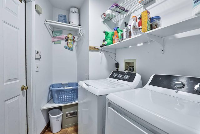 2263 Forest Lawn Drive, Florence, KY 41042