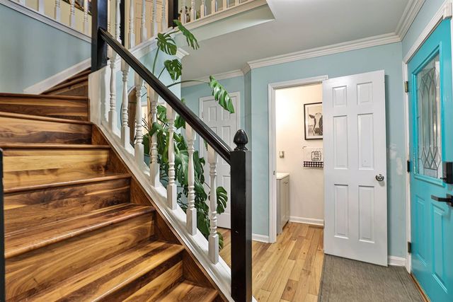 2263 Forest Lawn Drive, Florence, KY 41042