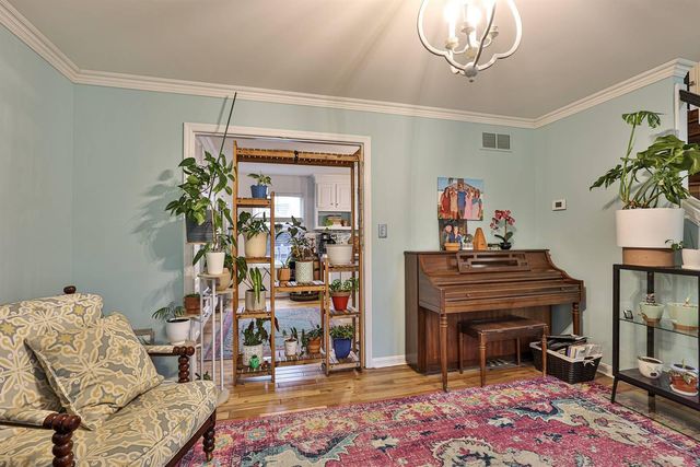 2263 Forest Lawn Drive, Florence, KY 41042