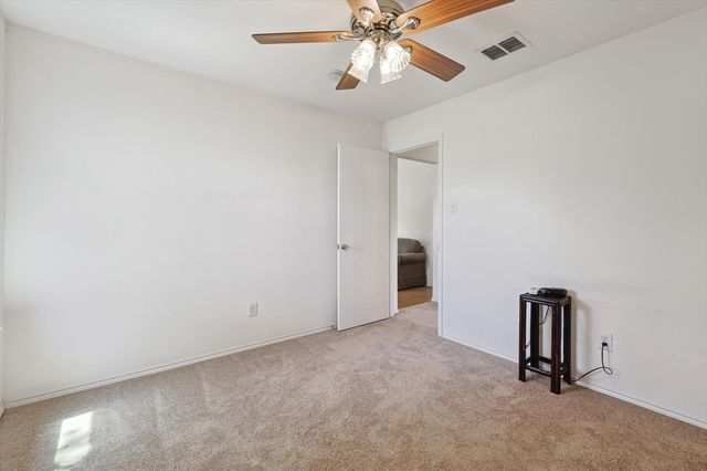 5424 Elk Ridge Drive, Watauga, TX 76137