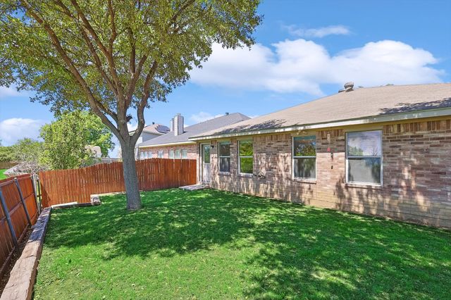 5424 Elk Ridge Drive, Watauga, TX 76137