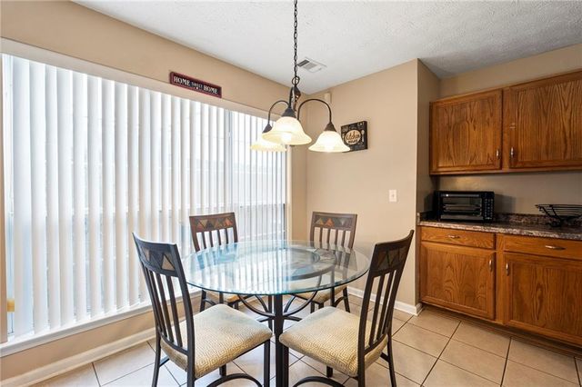 905 Ahearn Court, Suwanee, GA 30024