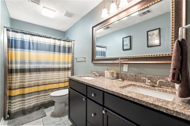 905 Ahearn Court, Suwanee, GA 30024