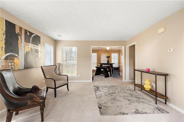 905 Ahearn Court, Suwanee, GA 30024