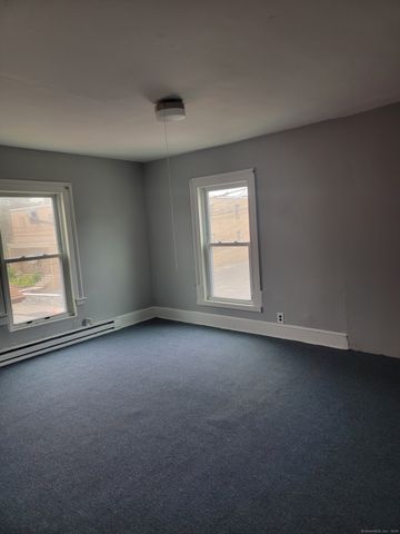 38 East Dover Street 2, Waterbury, CT 06706