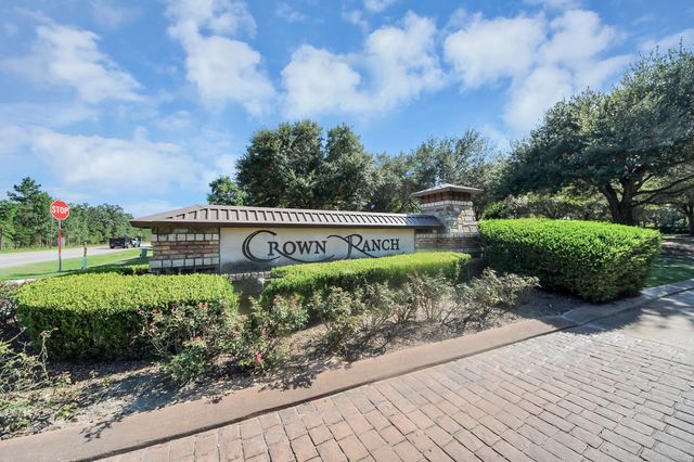 10317 Crown Ranch Boulevard, Montgomery, TX 77316