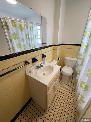 189 Prospect Avenue, North Arlington, NJ 07031