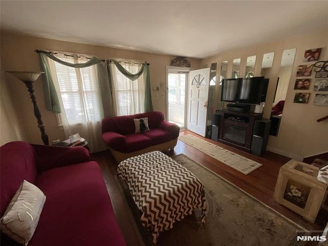 189 Prospect Avenue, North Arlington, NJ 07031