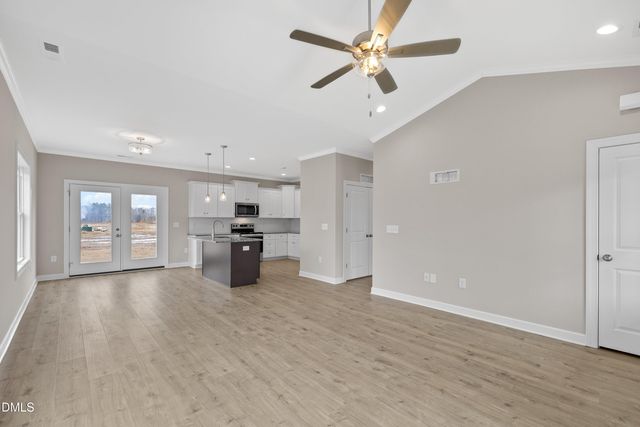 930 Micro Road W, Selma, NC 27576