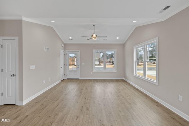 930 Micro Road W, Selma, NC 27576