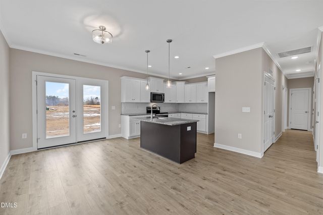 930 Micro Road W, Selma, NC 27576