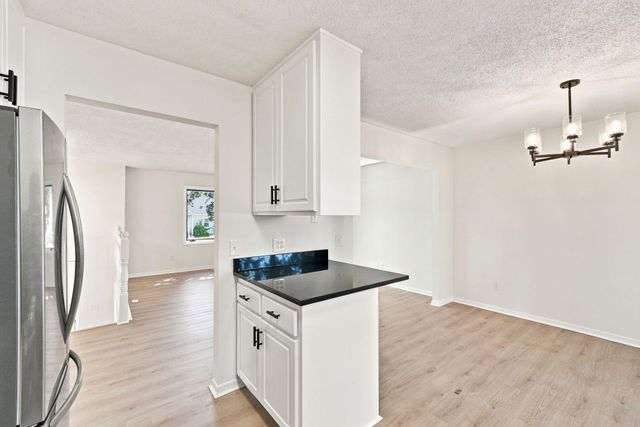 5256 4th Street NE, Columbia Heights, MN 55421
