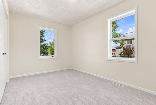 5256 4th Street NE, Columbia Heights, MN 55421