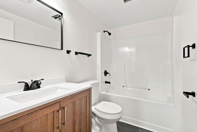 5256 4th Street NE, Columbia Heights, MN 55421