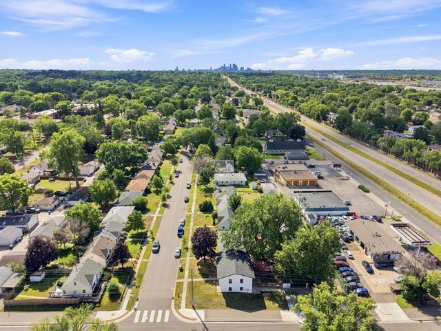 5256 4th Street NE, Columbia Heights, MN 55421