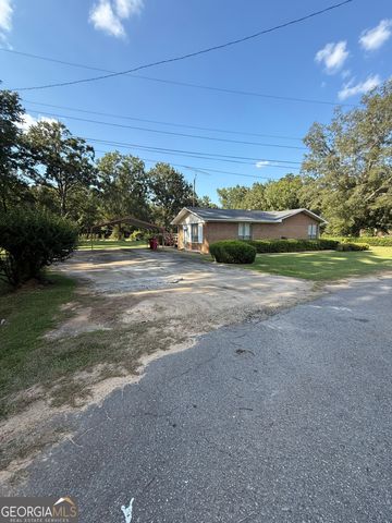 530 E Church Street, Sandersville, GA 31082