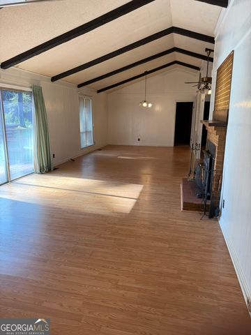 530 E Church Street, Sandersville, GA 31082