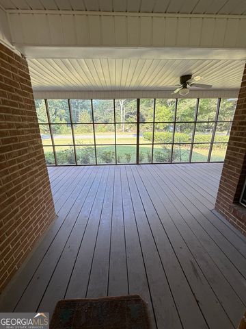 530 E Church Street, Sandersville, GA 31082