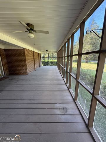 530 E Church Street, Sandersville, GA 31082