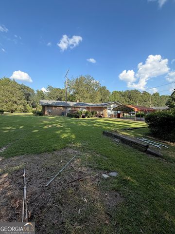 530 E Church Street, Sandersville, GA 31082