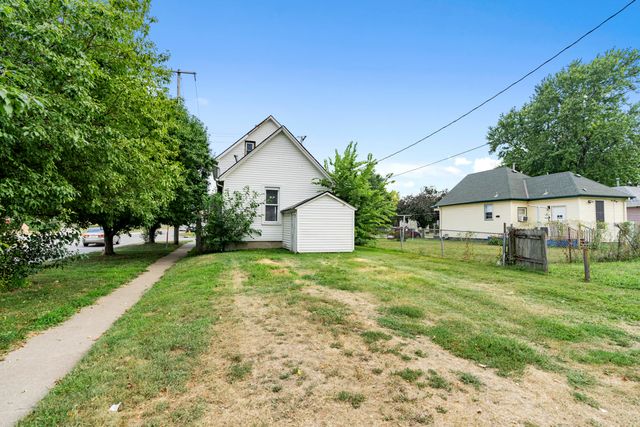 1302 AVENUE B, Council Bluffs, IA 51501