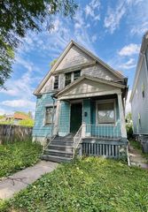 2960 N Palmer STREET #A, Milwaukee, WI 53212