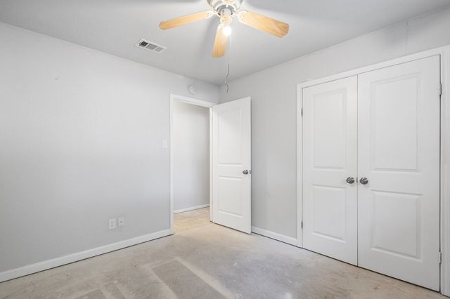 655 W PENTAGON Parkway, Dallas, TX 75224