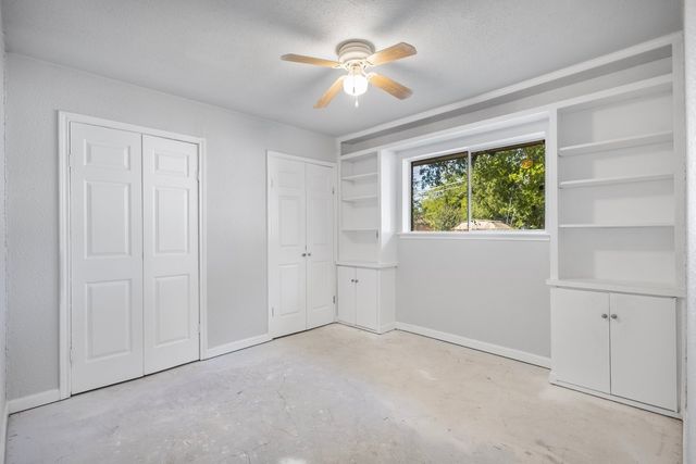 655 W PENTAGON Parkway, Dallas, TX 75224