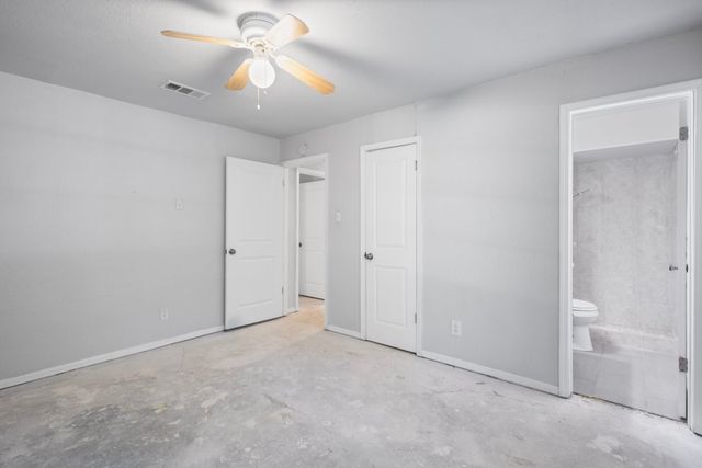 655 W PENTAGON Parkway, Dallas, TX 75224