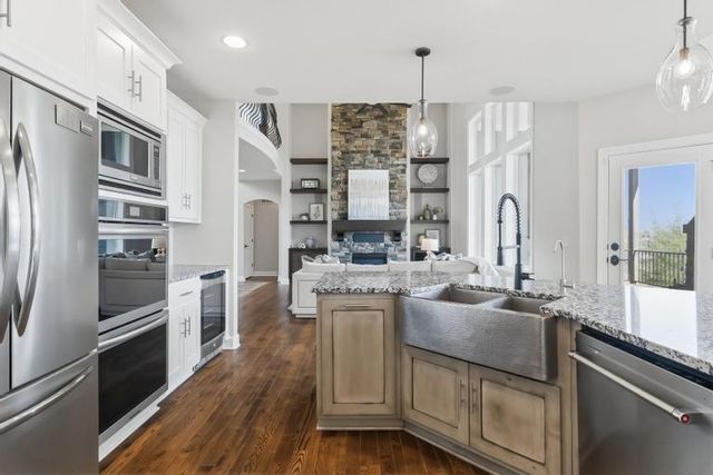 10231 N Kansas Avenue, Kansas City, MO 64155