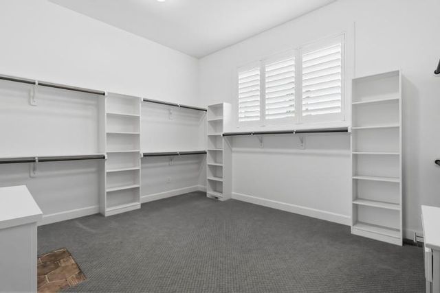 10231 N Kansas Avenue, Kansas City, MO 64155