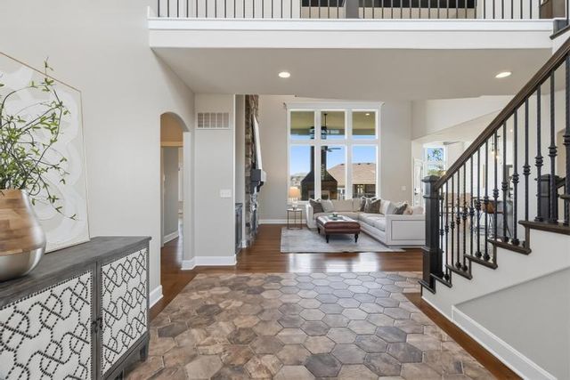 10231 N Kansas Avenue, Kansas City, MO 64155