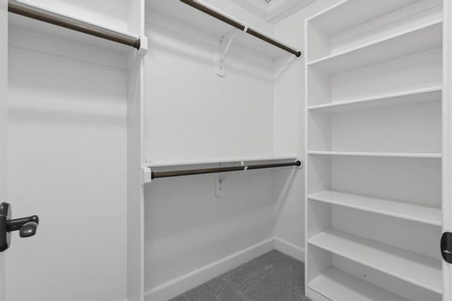 10231 N Kansas Avenue, Kansas City, MO 64155