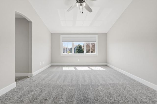 10231 N Kansas Avenue, Kansas City, MO 64155