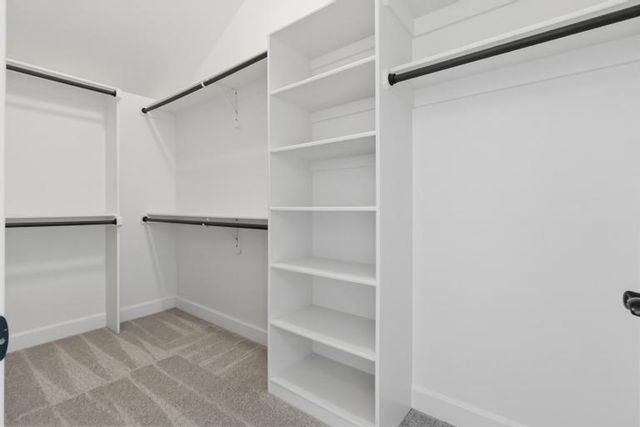 10231 N Kansas Avenue, Kansas City, MO 64155