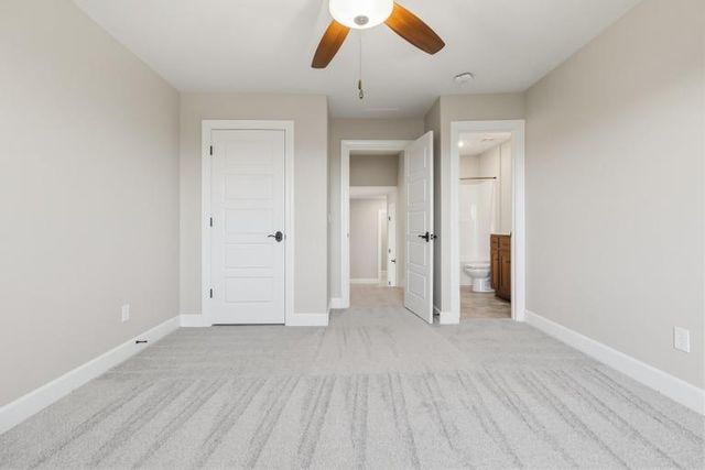 10231 N Kansas Avenue, Kansas City, MO 64155