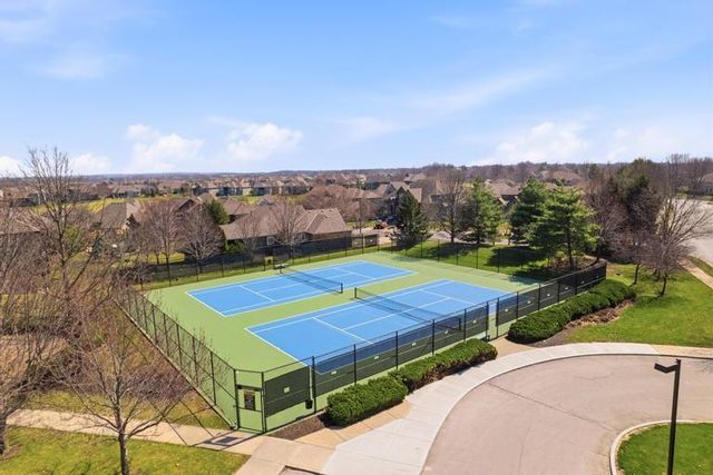 10231 N Kansas Avenue, Kansas City, MO 64155