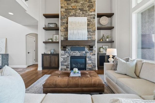 10231 N Kansas Avenue, Kansas City, MO 64155